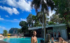 Blanco Hideout Railay - Youth Hostel 18 To 35 Only